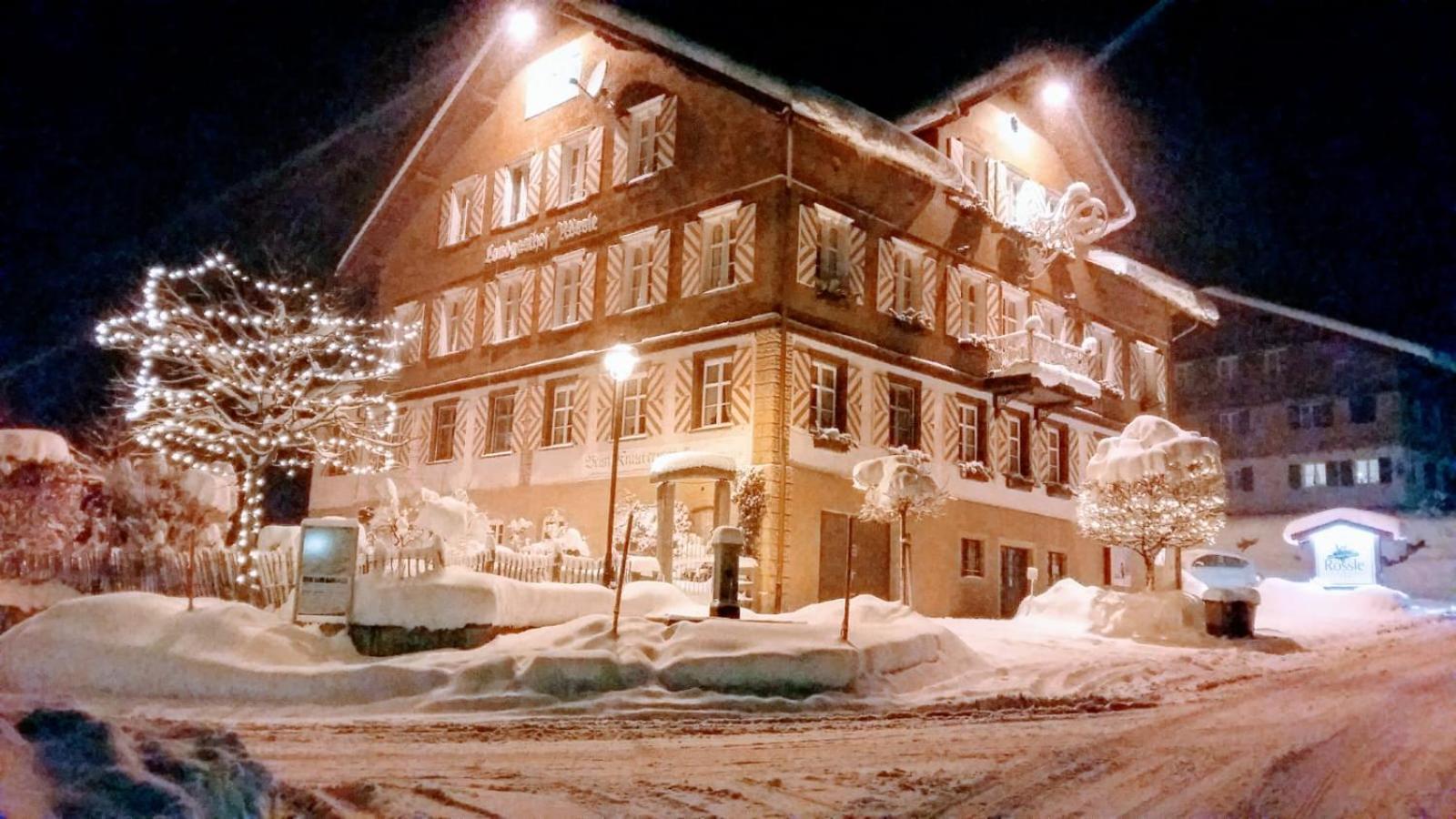 Landgasthof Roessle - Beim Kraeuterwirt Oberstaufen Exterior foto
